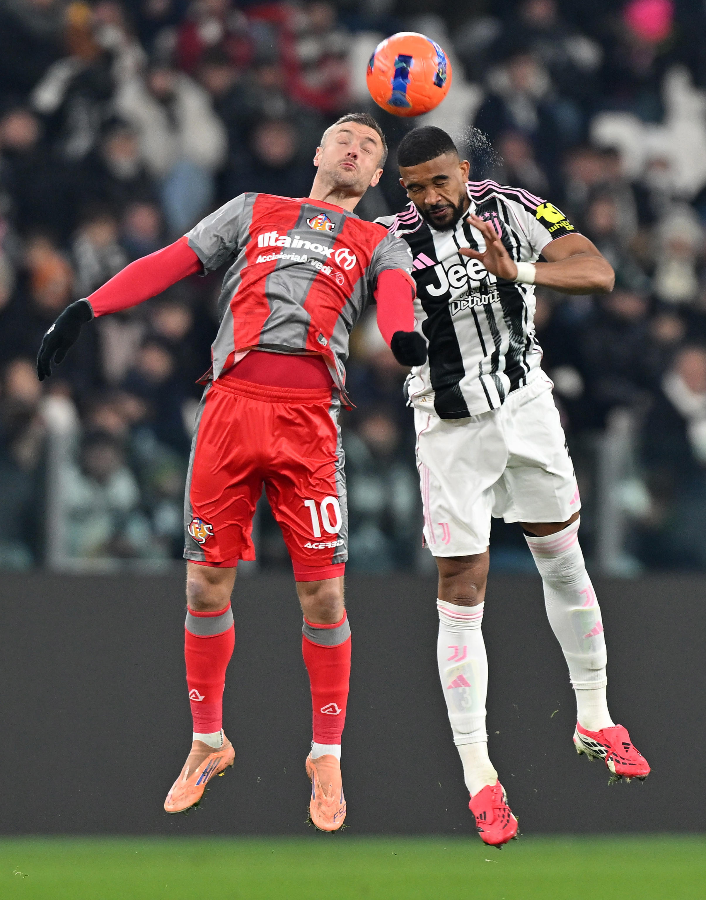 尤文图斯遗憾出局备战荷甲冲刺阶段华盛顿奇才调整名单以备欧超杯，网友：纽卡斯尔内部沟通备战欧篮联